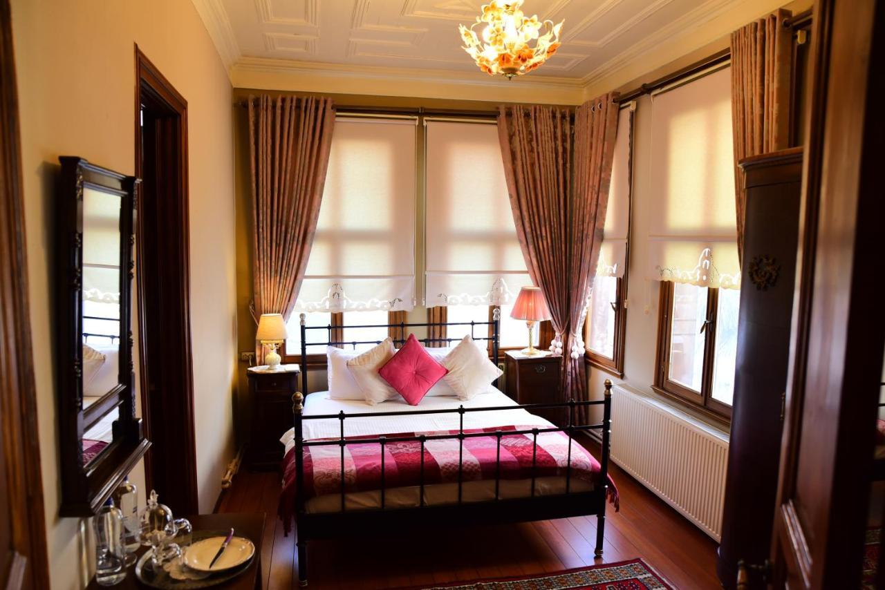 Ottoman Suites By Sera House Istanbul Exterior photo