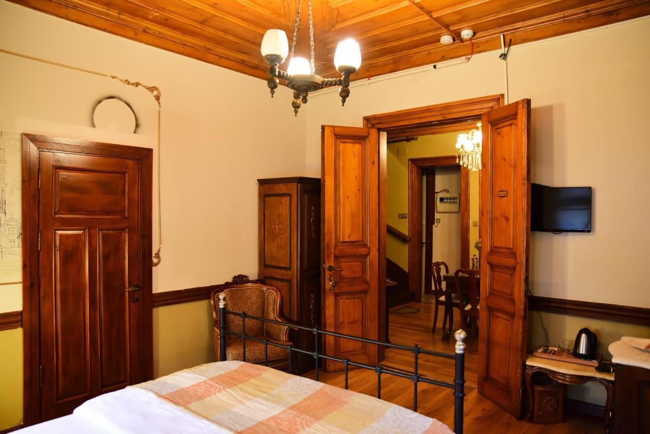 Ottoman Suites By Sera House Istanbul Exterior photo