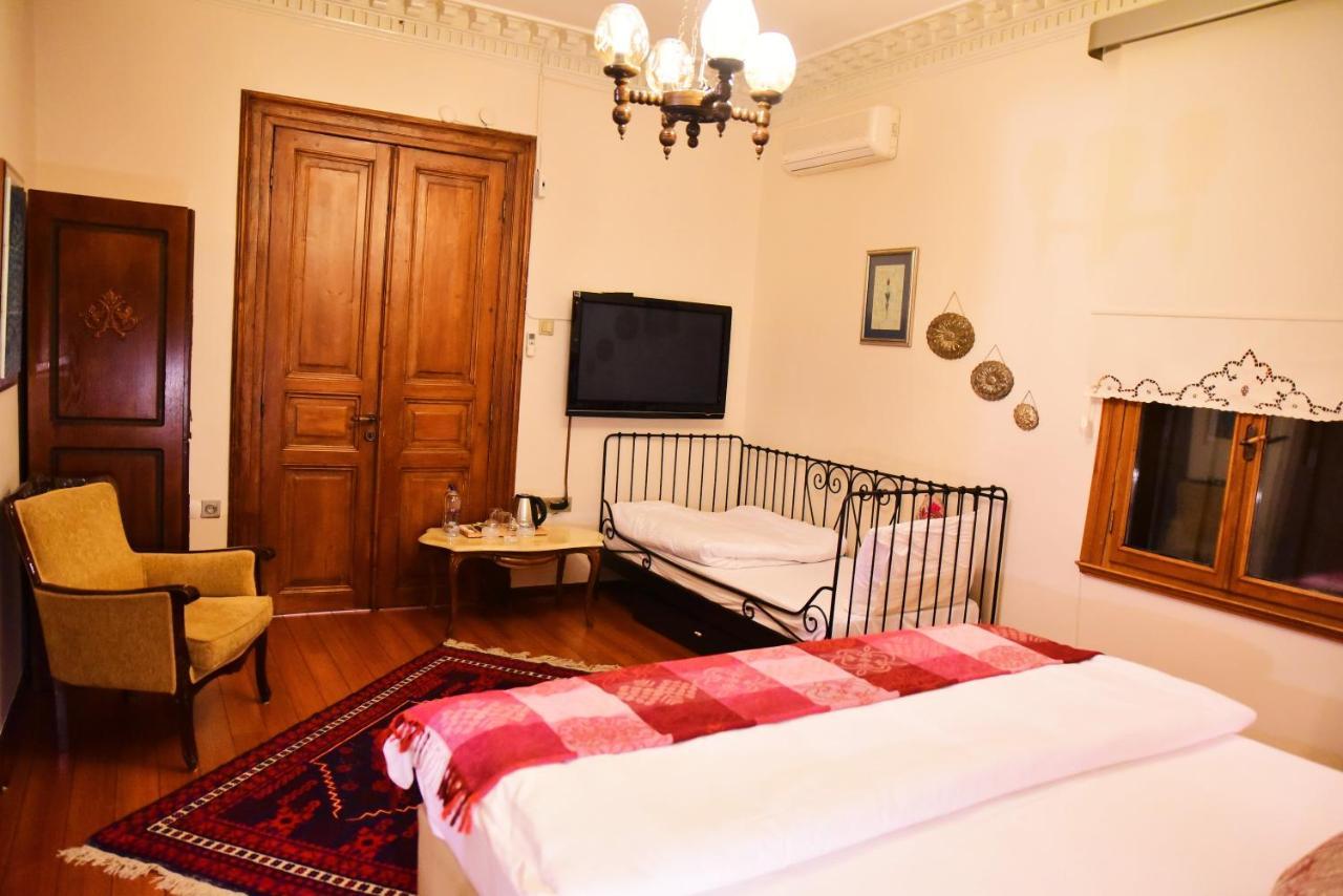 Ottoman Suites By Sera House Istanbul Exterior photo
