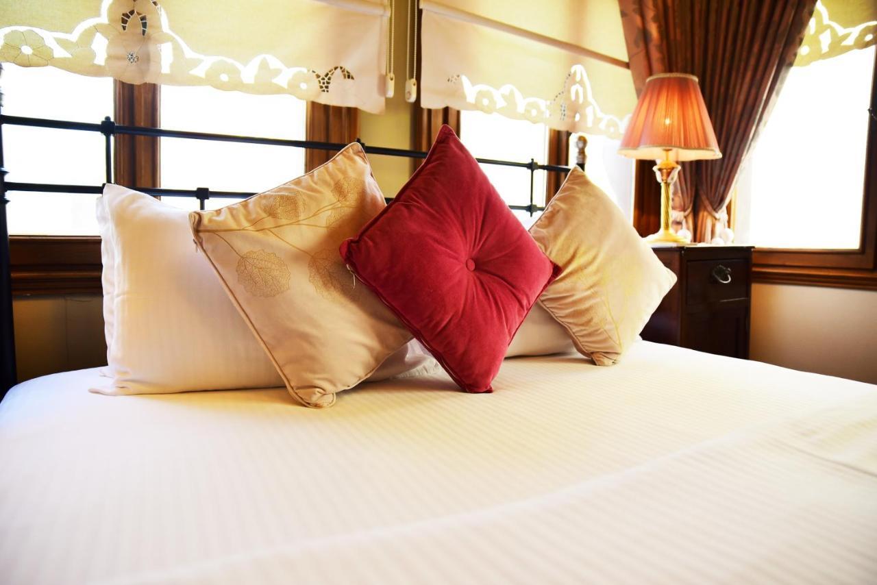 Ottoman Suites By Sera House Istanbul Exterior photo