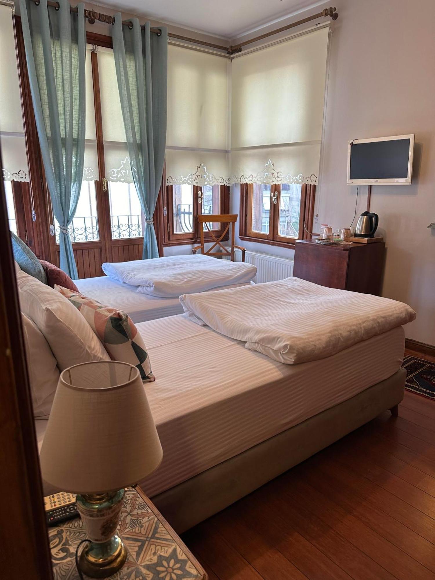 Ottoman Suites By Sera House Istanbul Exterior photo